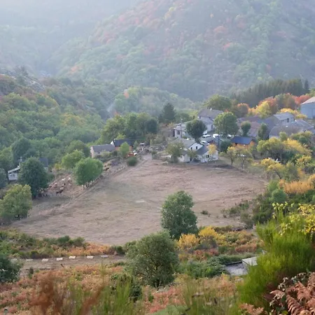 Saint Guiral En Pleine Nature 度假居