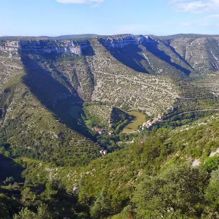 Saint Guiral En Pleine Nature * Dourbies